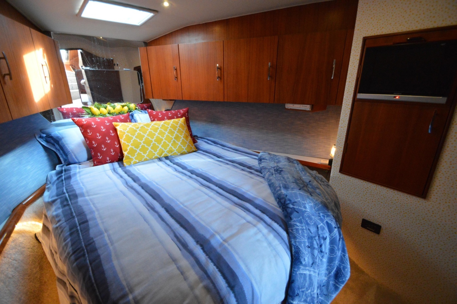 1995 Ocean Cockpit Motor Yacht