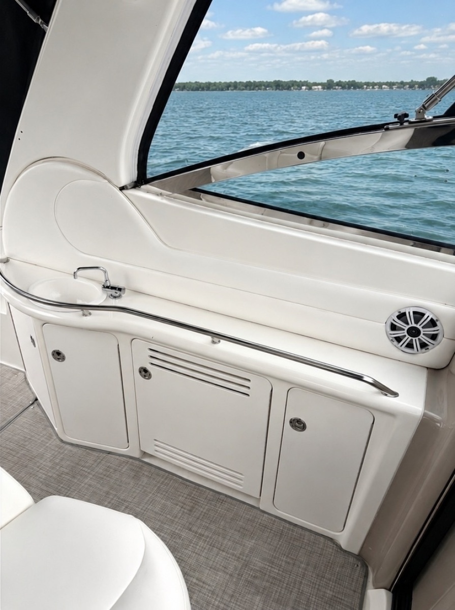 2001 Sea Ray 380 Sundancer