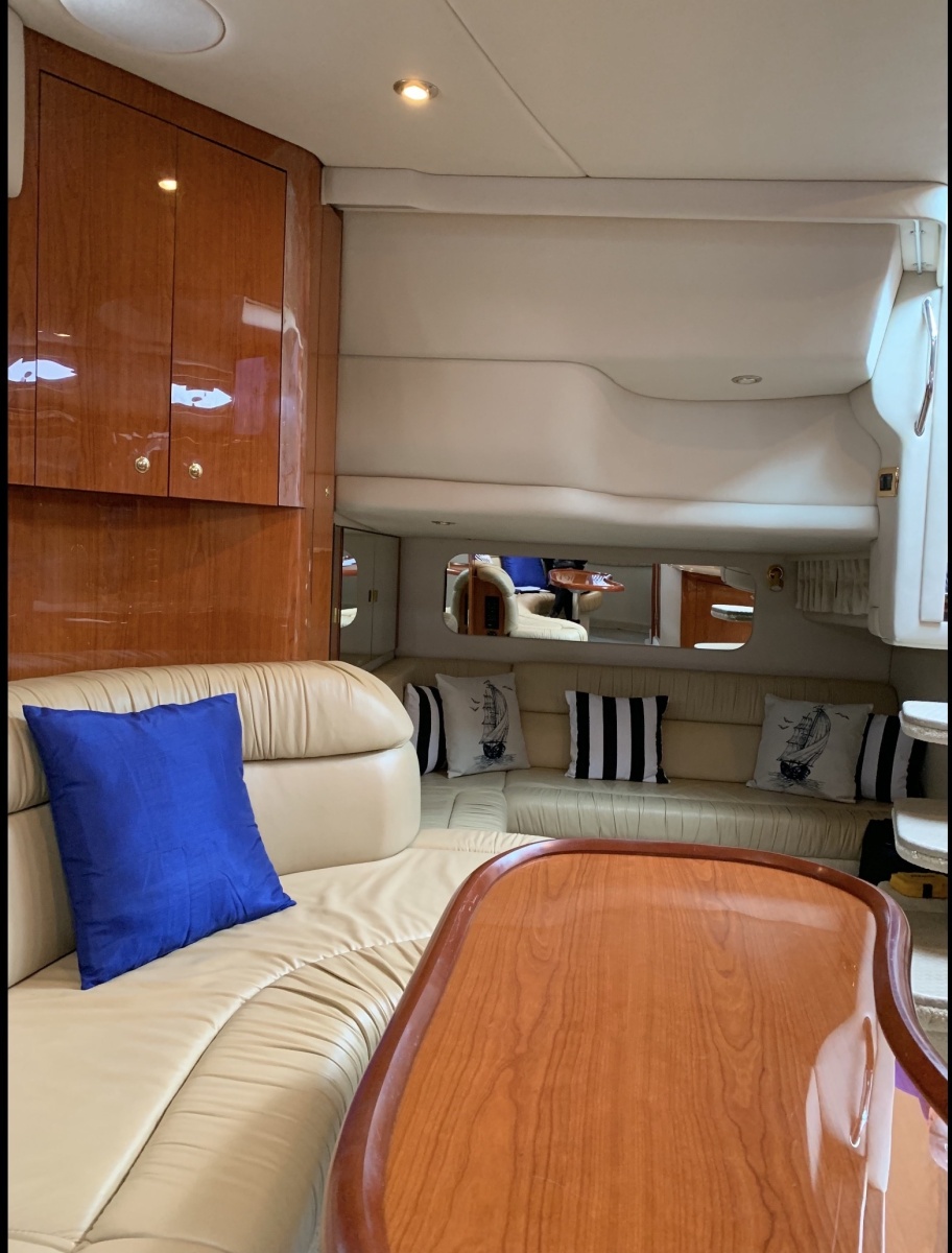 2001 Sea Ray 380 Sundancer