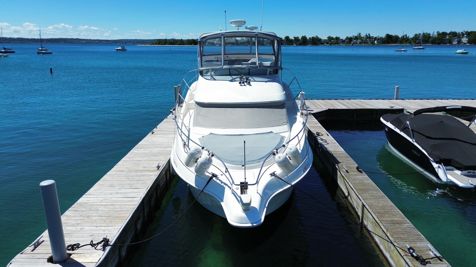 2003 Silverton 39 Motor Yacht