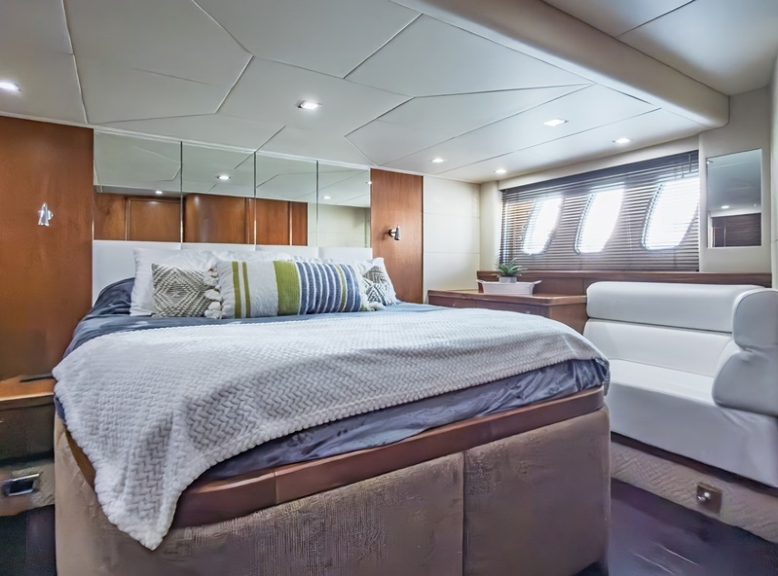 2009 Sunseeker Predator — 62 Sunseeker Predator