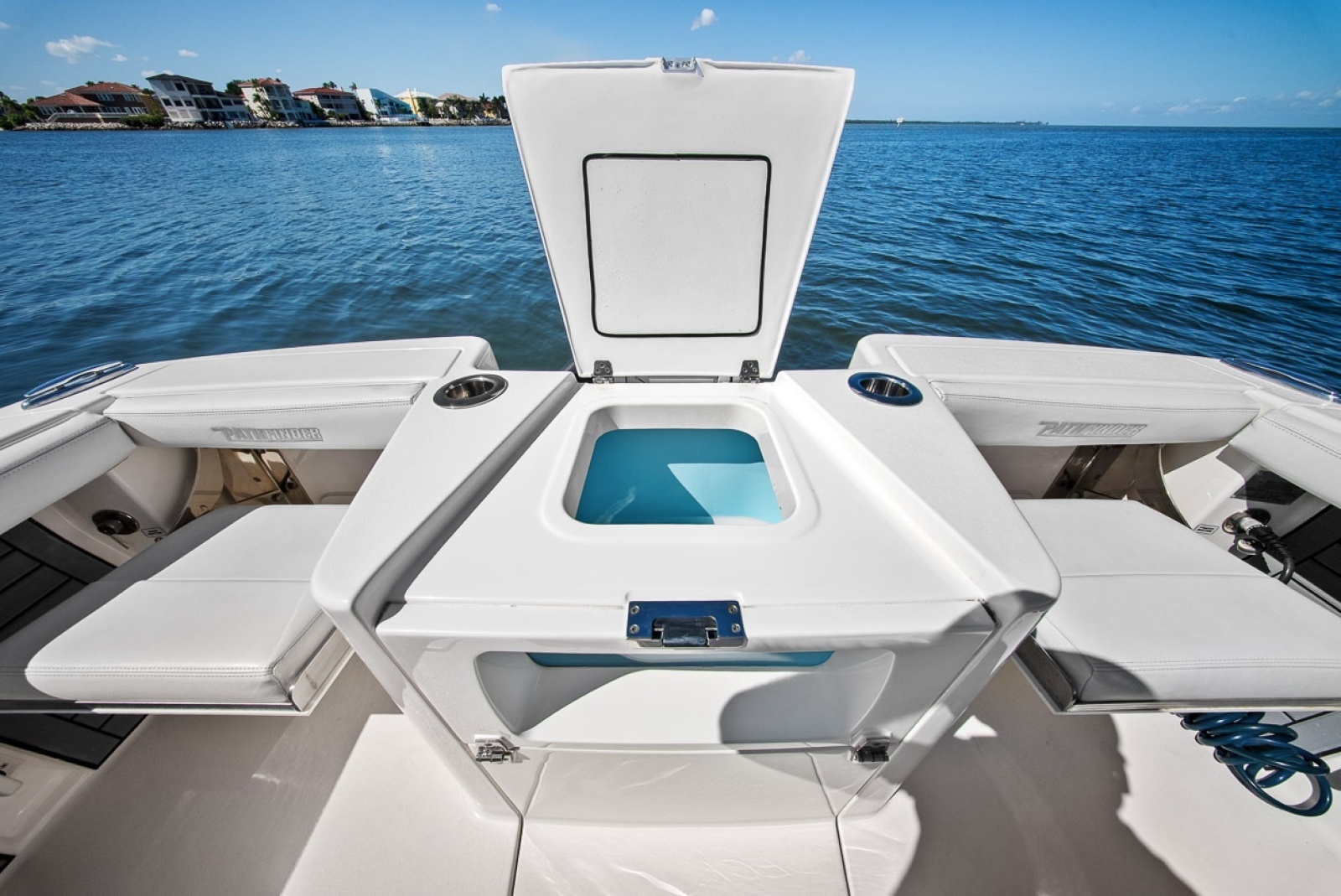2021 Pathfinder 2700 Open