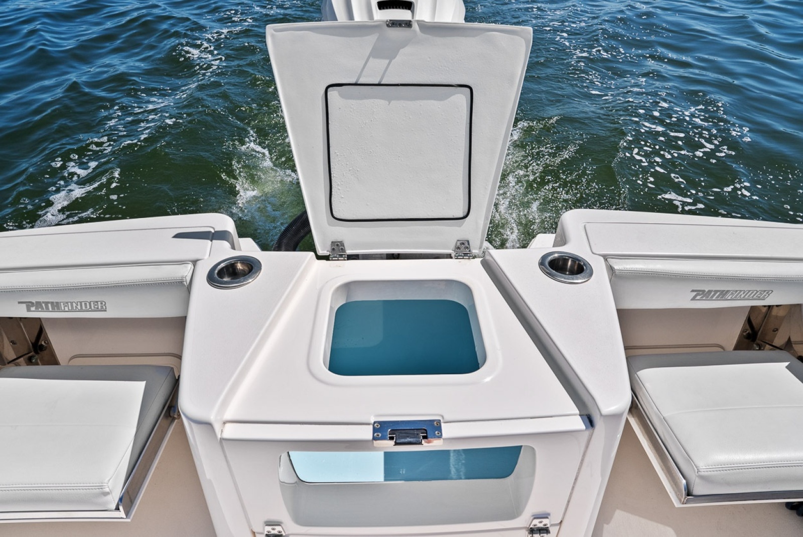 2021 Pathfinder 2700 Open