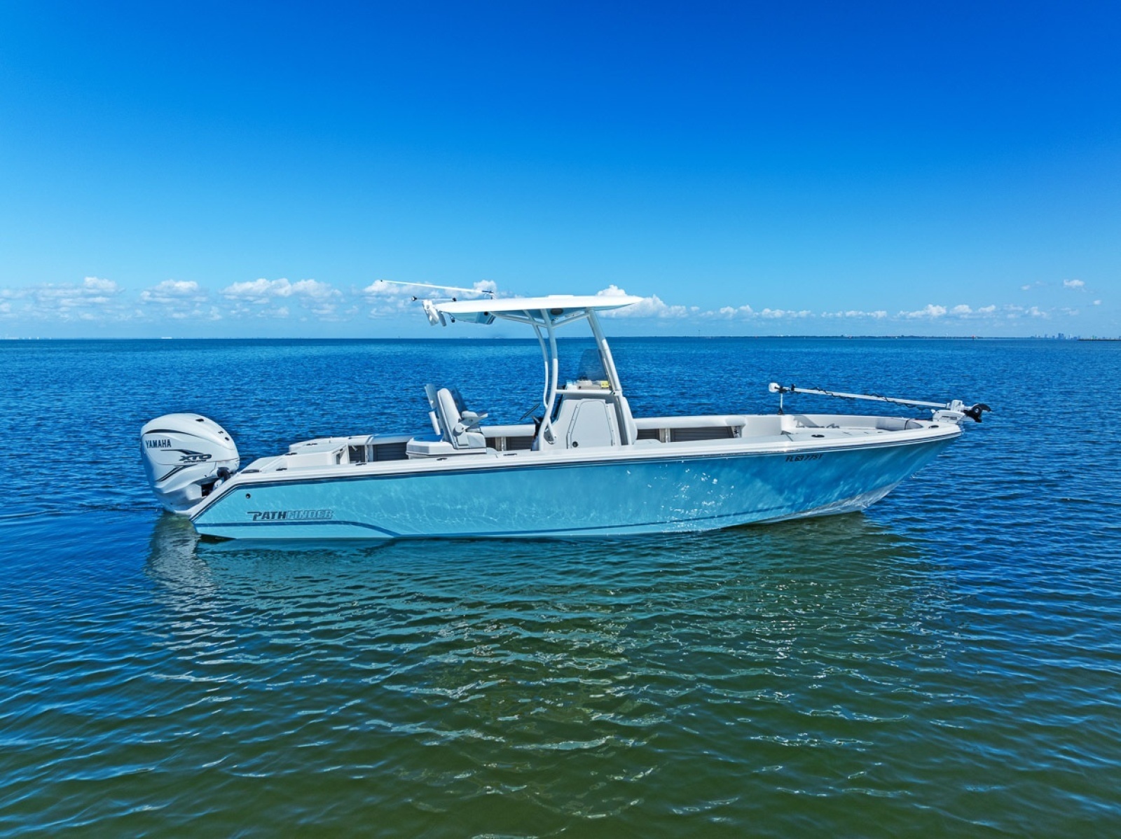 2021 Pathfinder 2700 Open