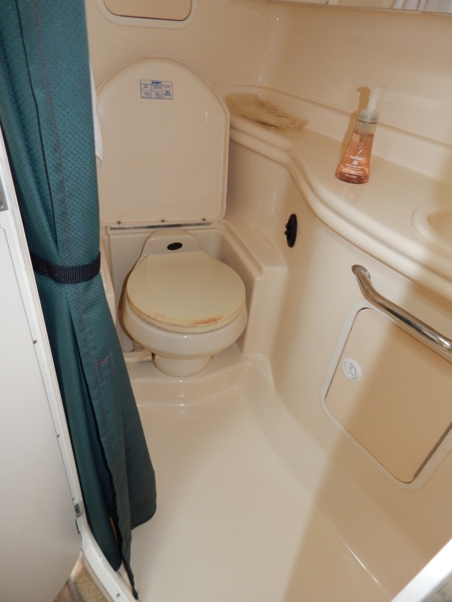 2003 Sea Ray 320 Sundancer