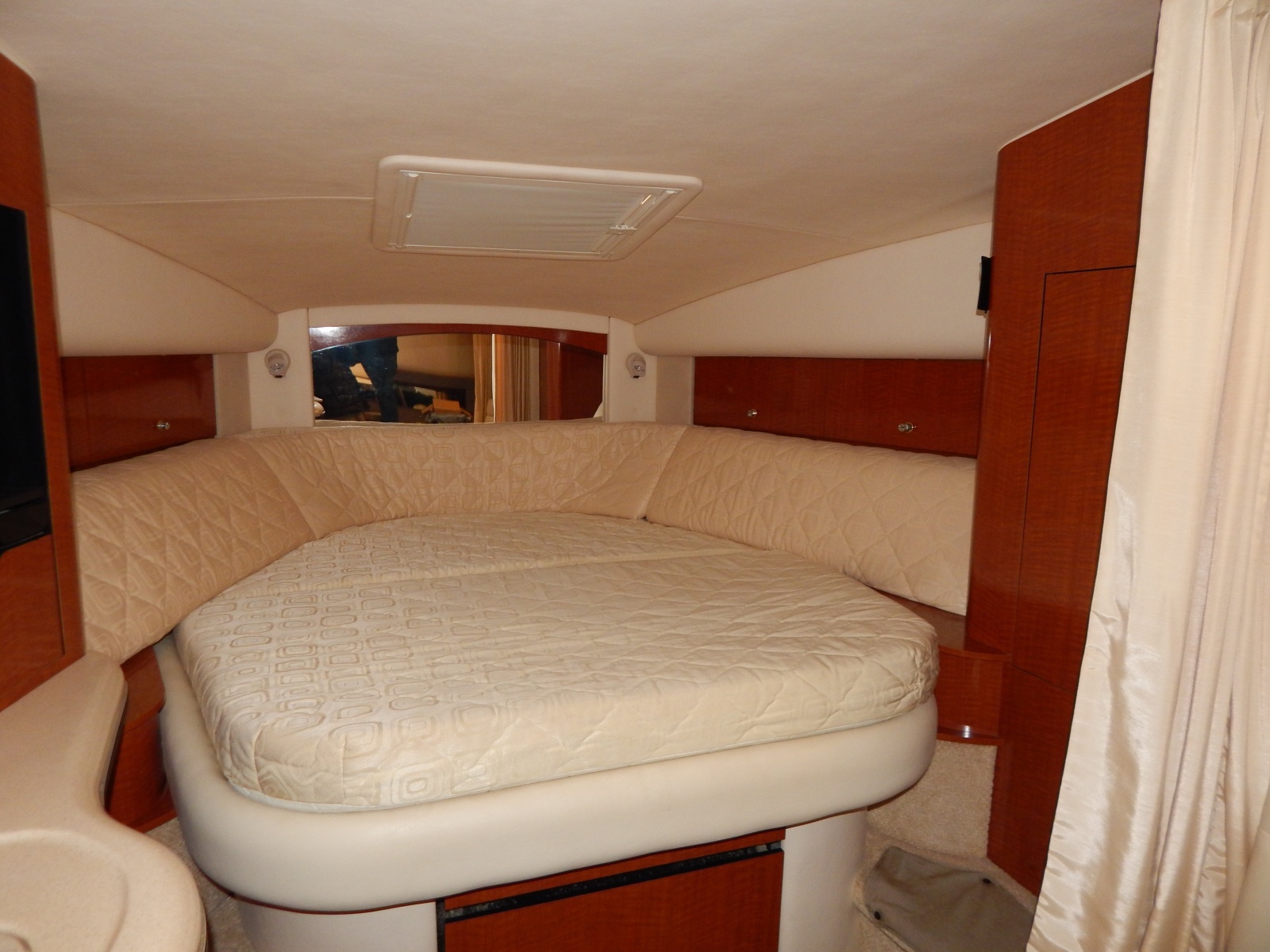 2003 Sea Ray 320 Sundancer