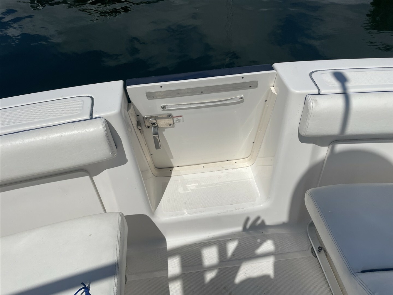 2000 Tiara Yachts 2900 Coronet Harbor Edition