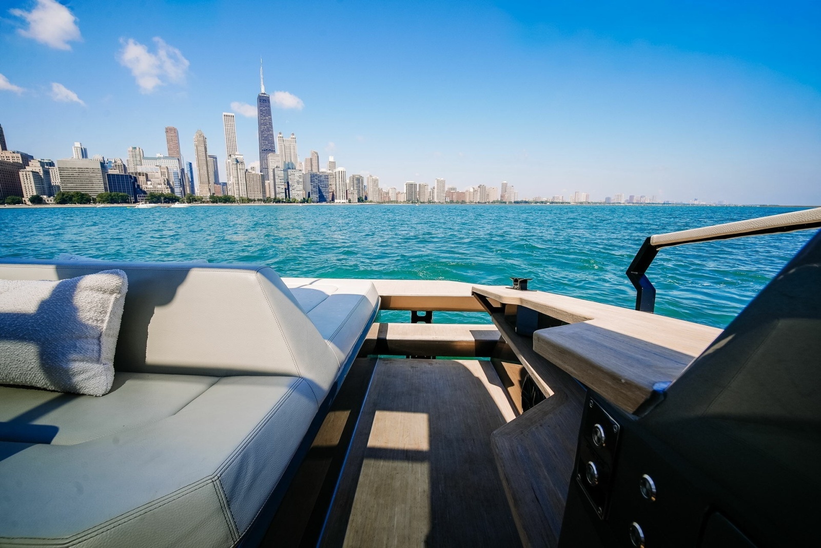 2027 Focus Motor Yachts 3X