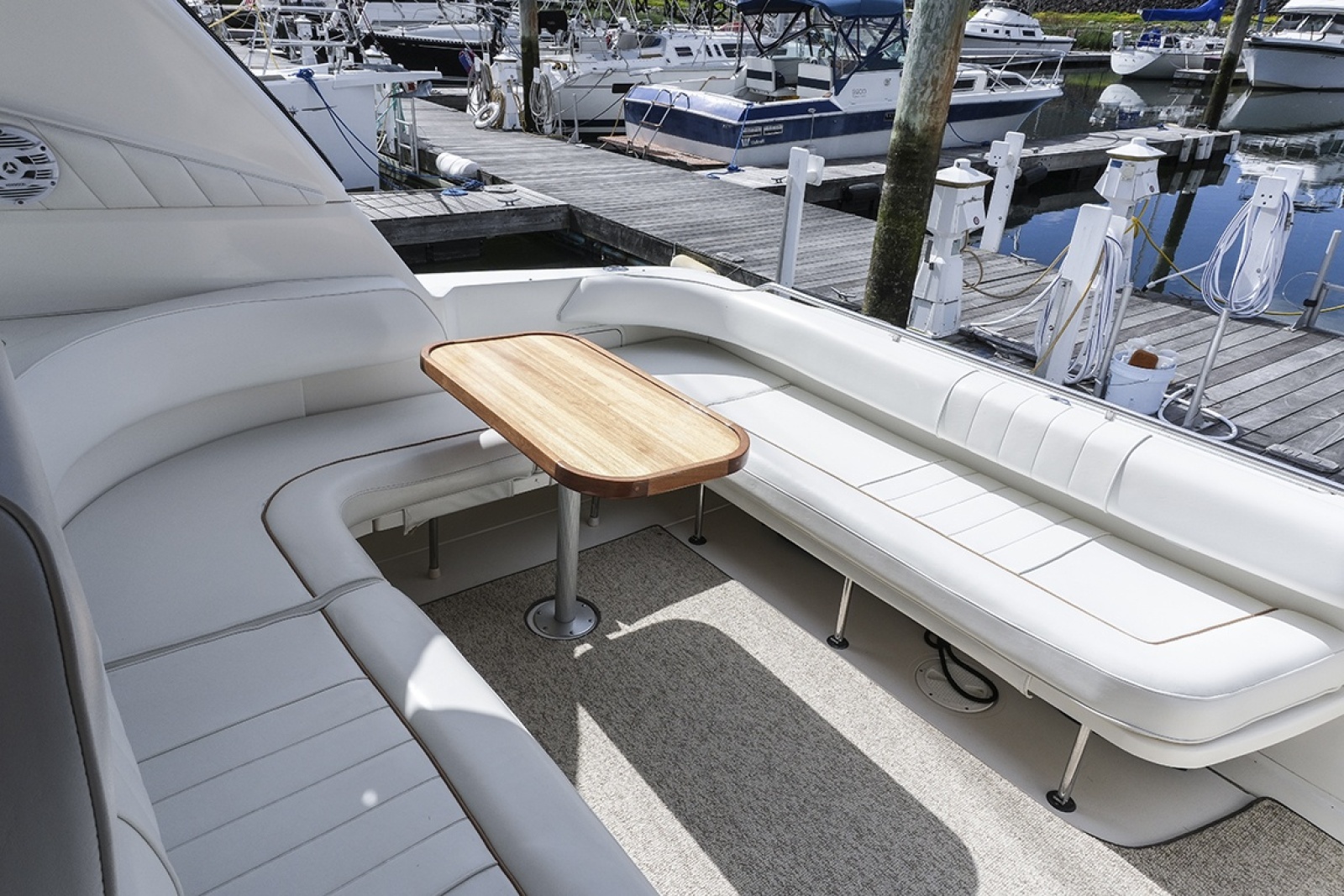1997 Sea Ray Sundancer 400