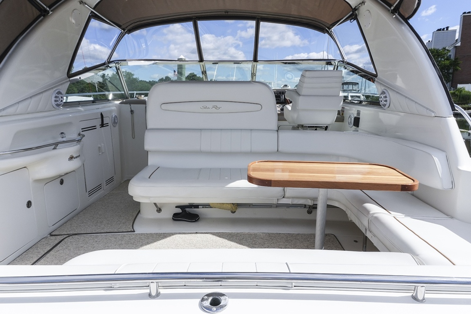 1997 Sea Ray Sundancer 400