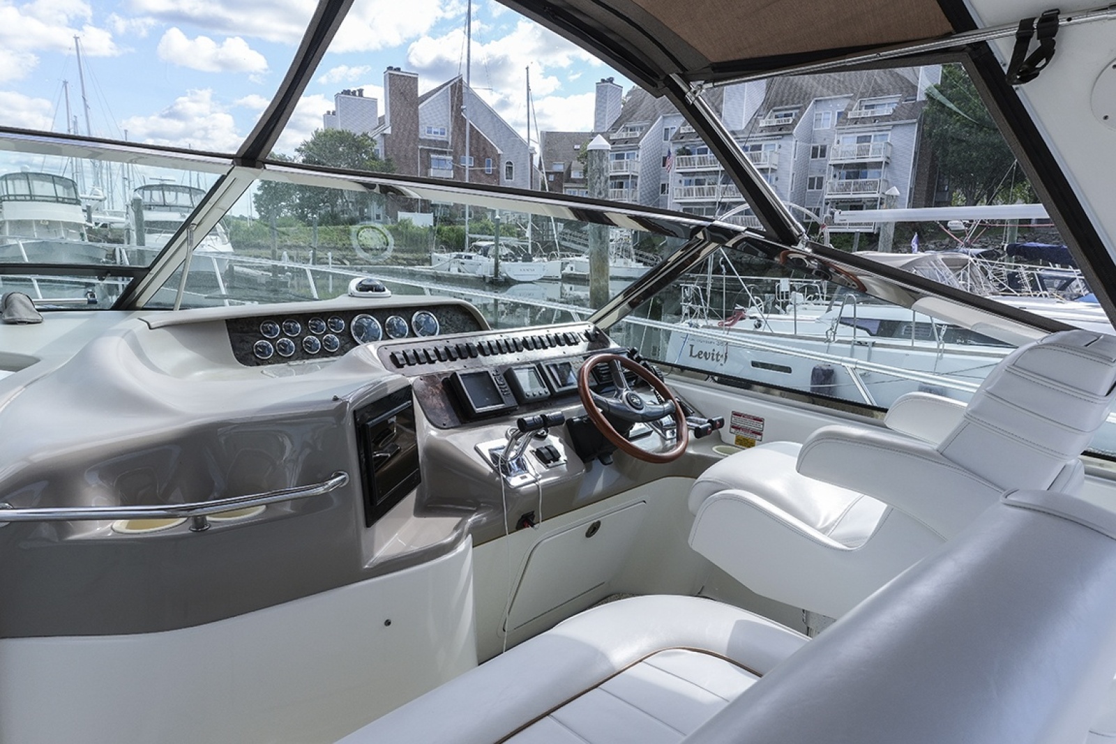 1997 Sea Ray Sundancer 400