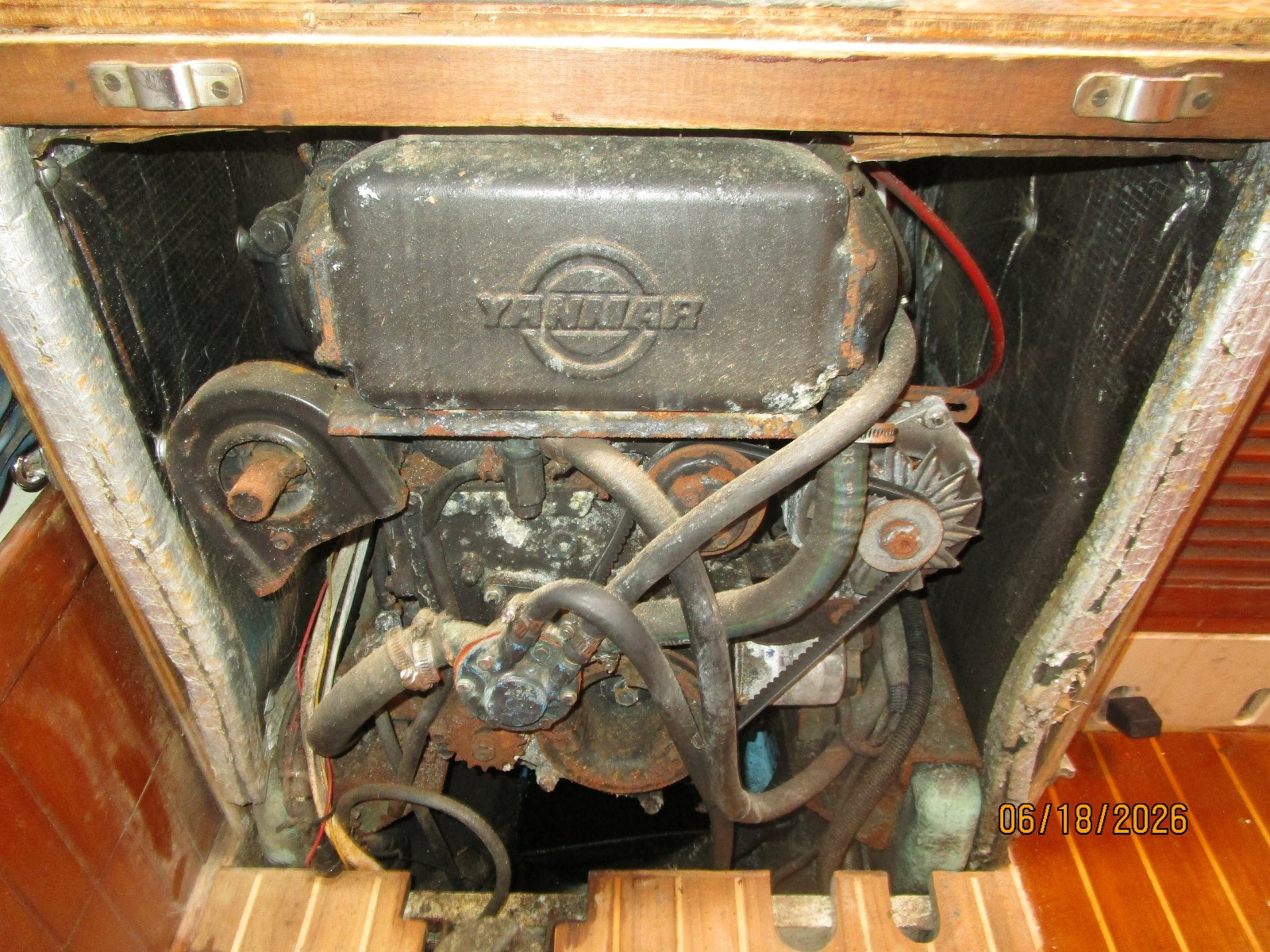37' Tayana auxiliary
