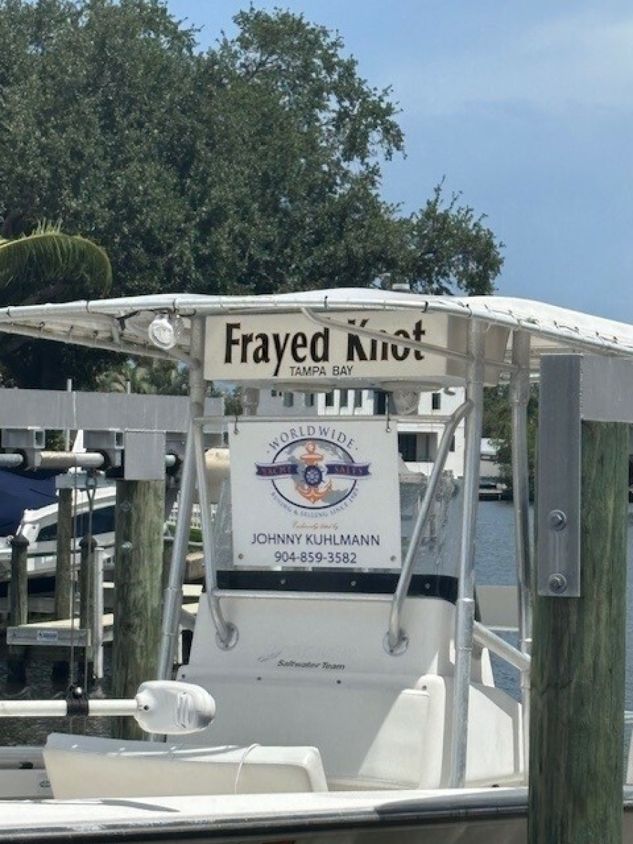 2001 Tracker Sea Craft SXC