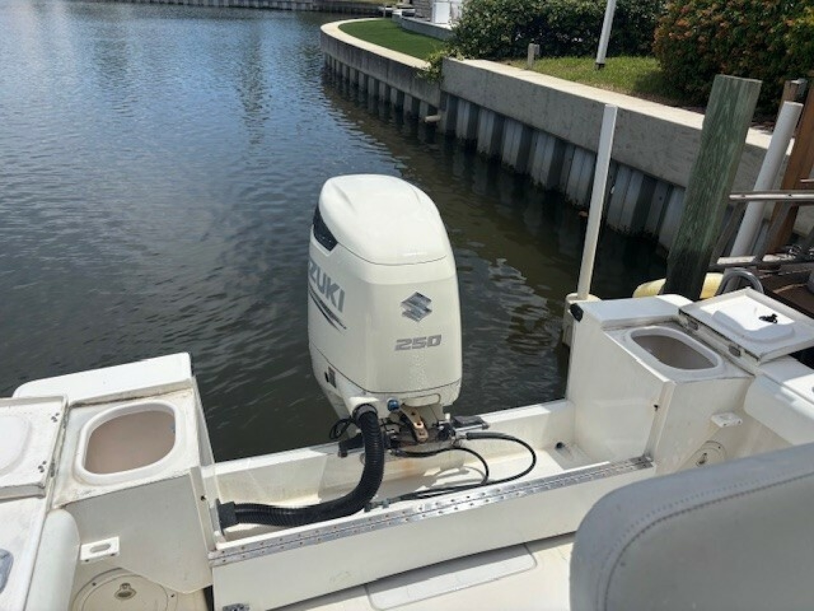 2001 Tracker Sea Craft SXC