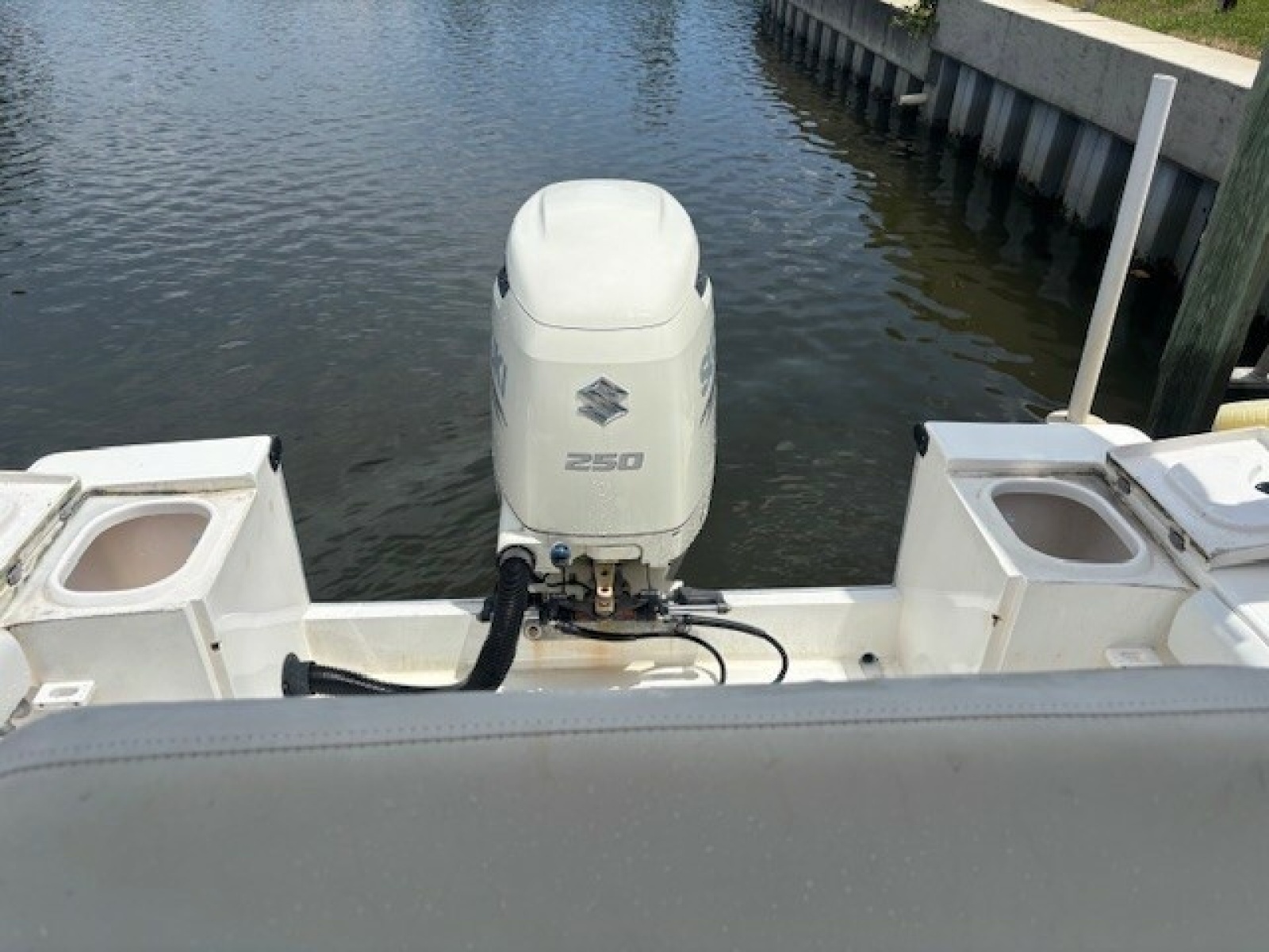 2001 Tracker Sea Craft SXC