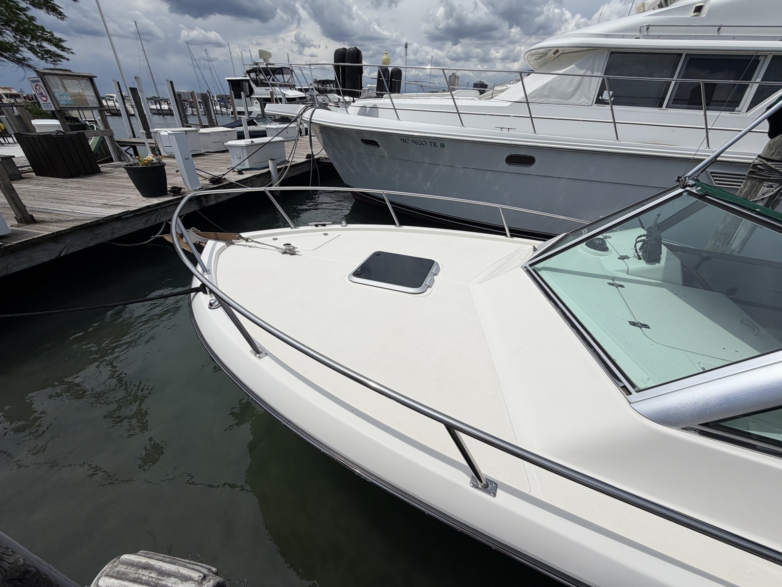 1995 Pursuit 2460 Denali