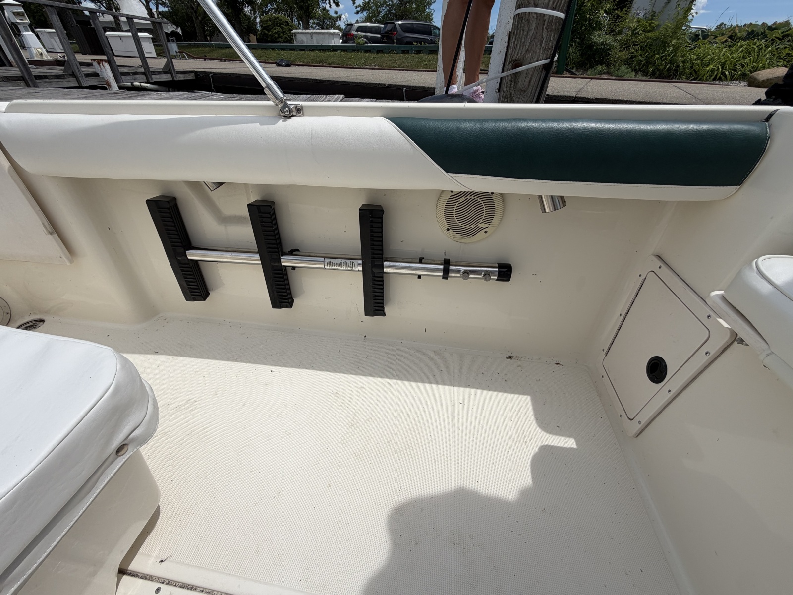 1995 Pursuit 2460 Denali