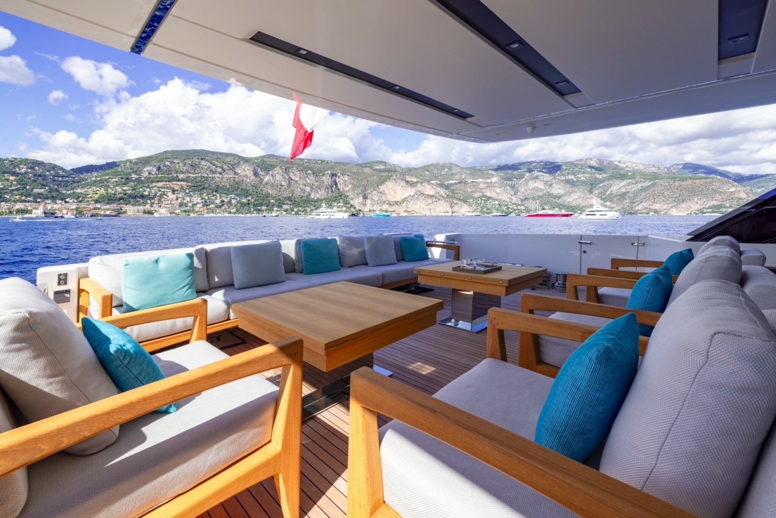 LADY LU  121ft Sanlorenzo Yacht For Sale