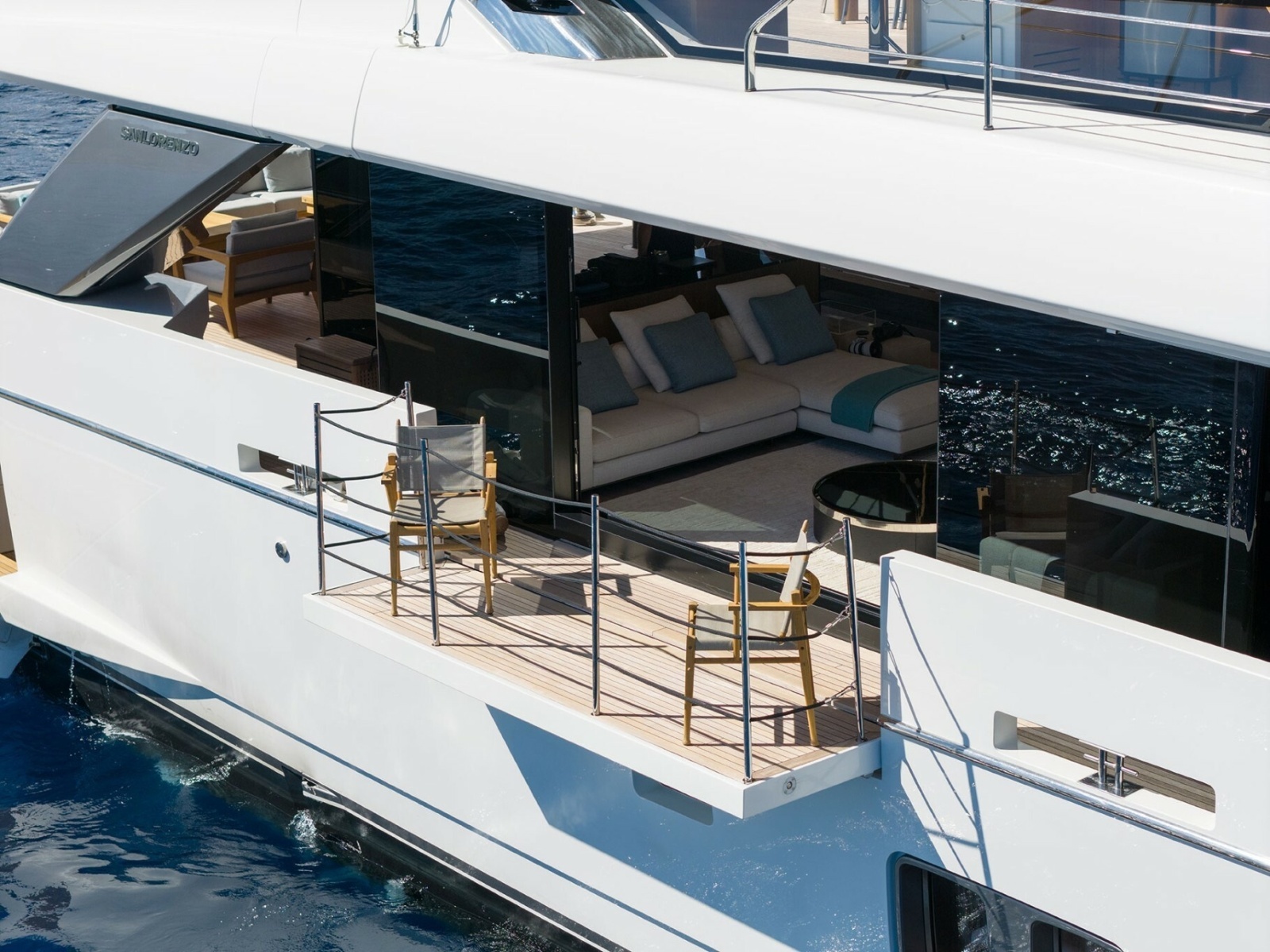LADY LU  121ft Sanlorenzo Yacht For Sale