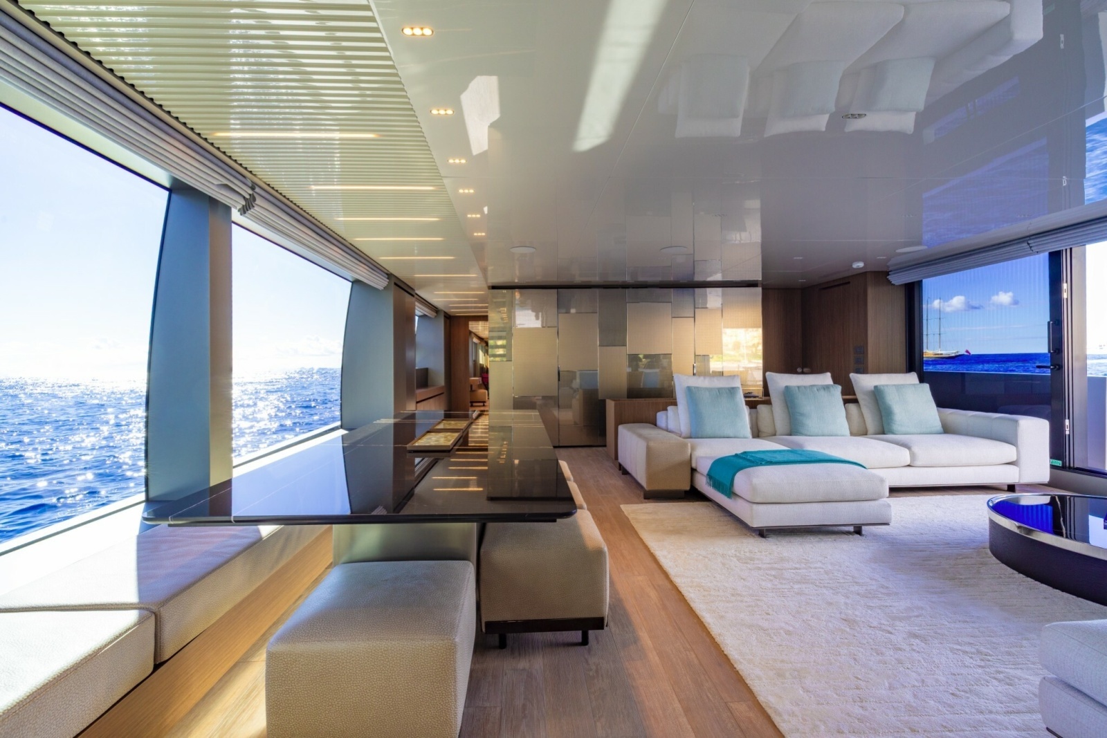 LADY LU  121ft Sanlorenzo Yacht For Sale