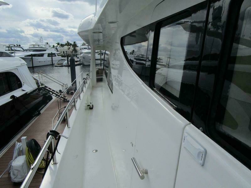 Wide Walk Around Side Decks