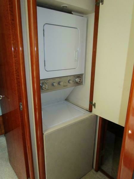 Forward Companionway Laundry