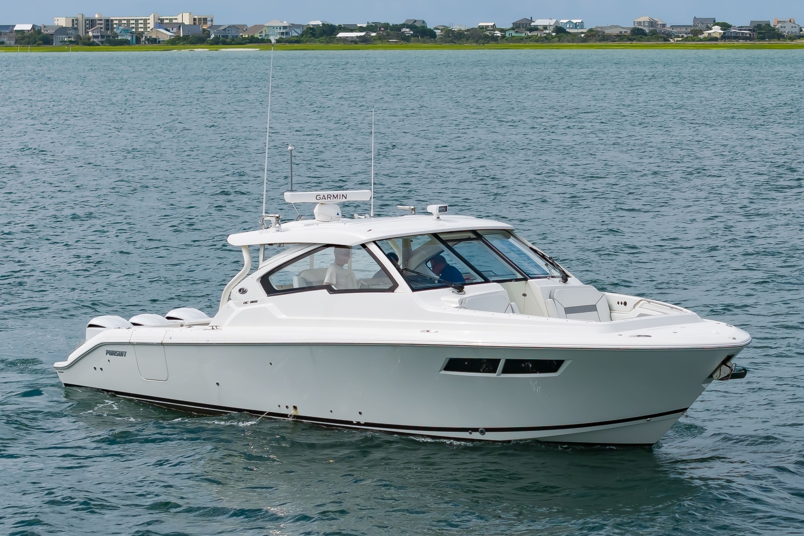 36Pursuit2021_010