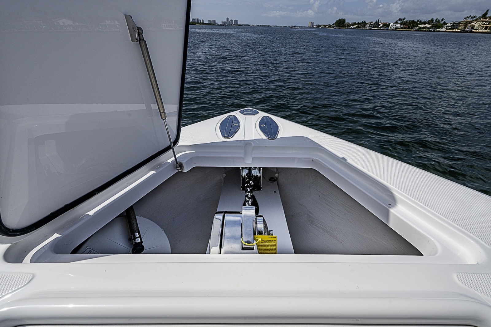 2020 Bahama Center Console