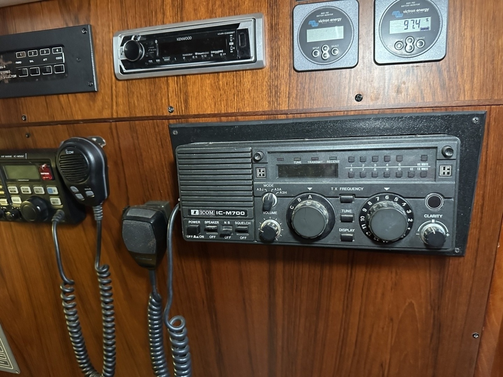 1985 Endeavour 42 CC