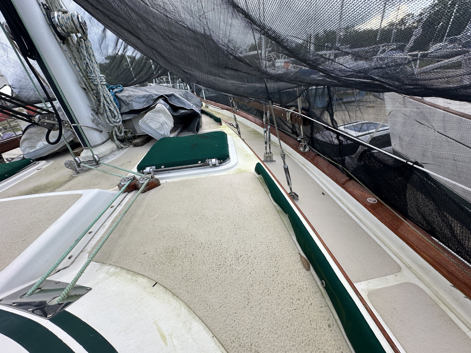 1985 Endeavour 42 CC