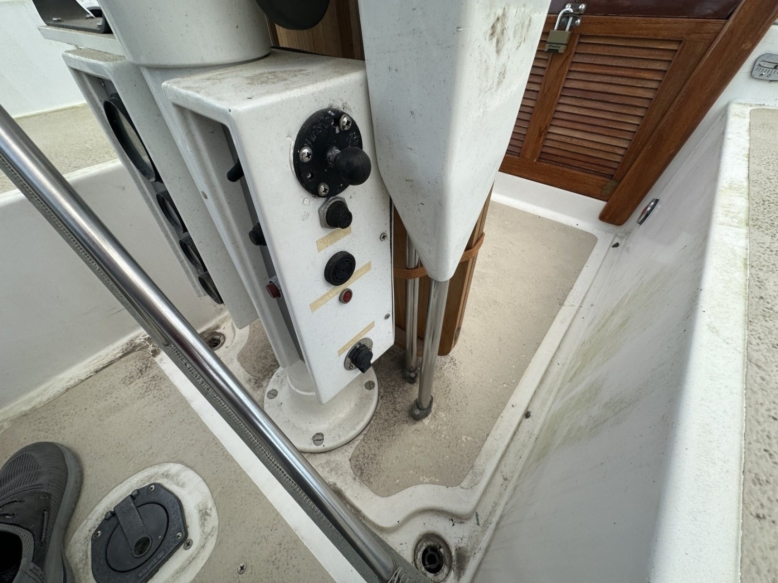 1985 Endeavour 42 CC