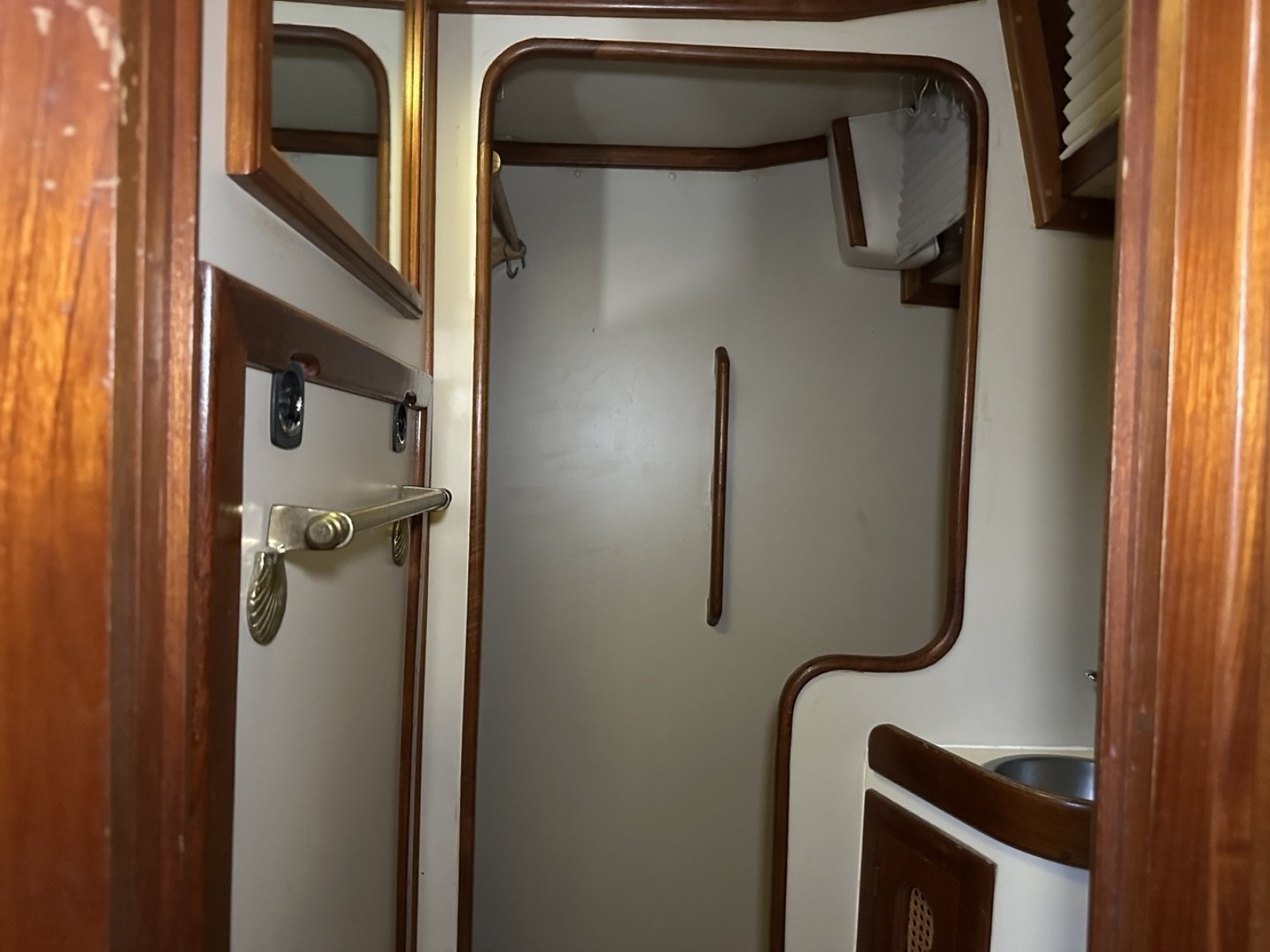 1985 Endeavour 42 CC