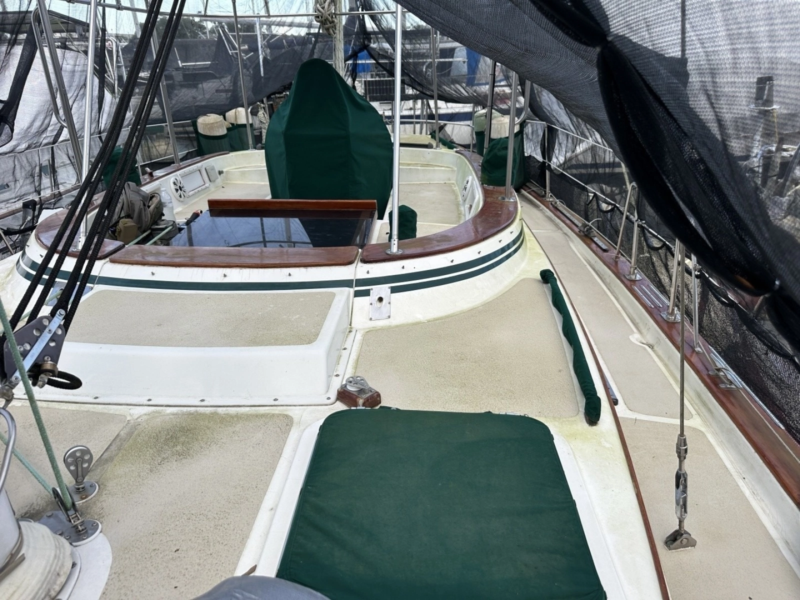 1985 Endeavour 42 CC