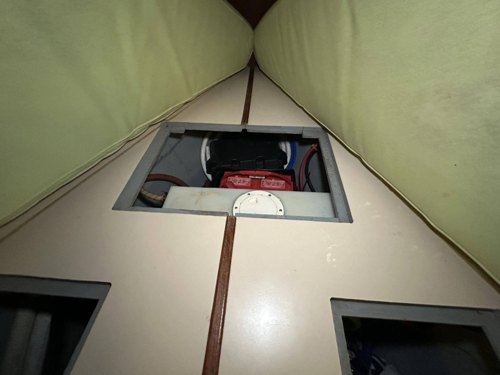 1985 Endeavour 42 CC