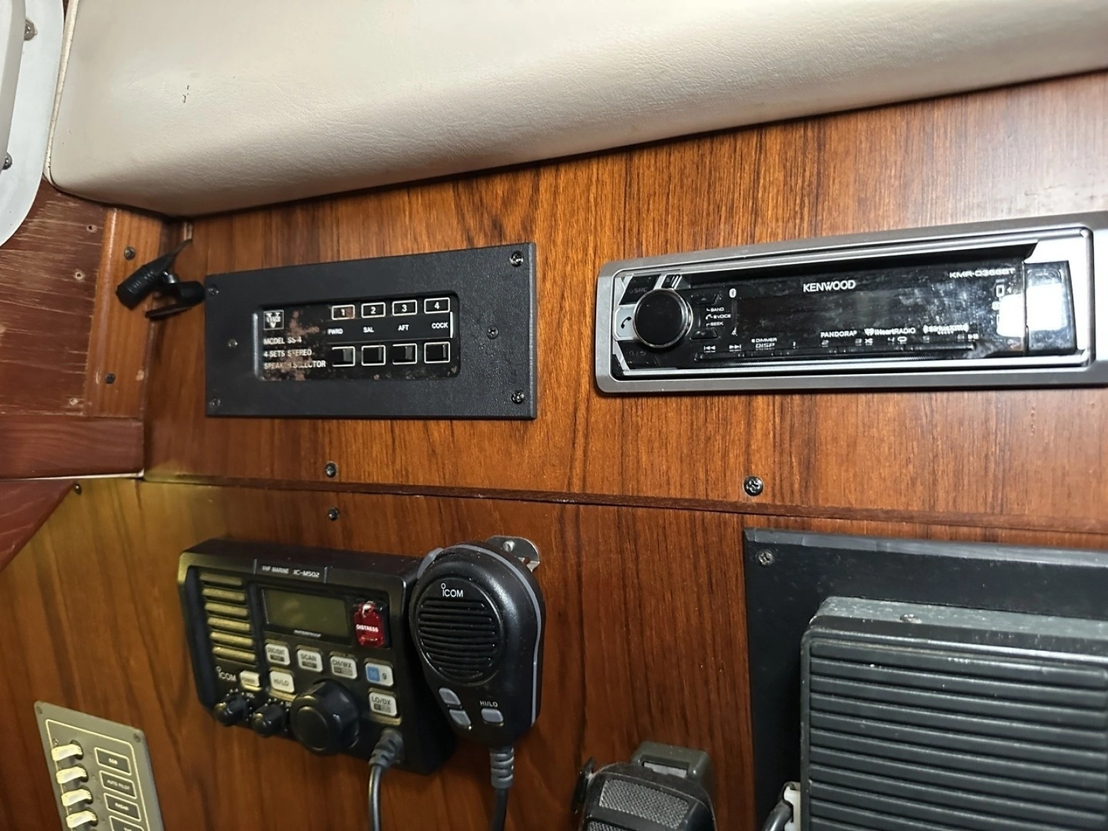 1985 Endeavour 42 CC