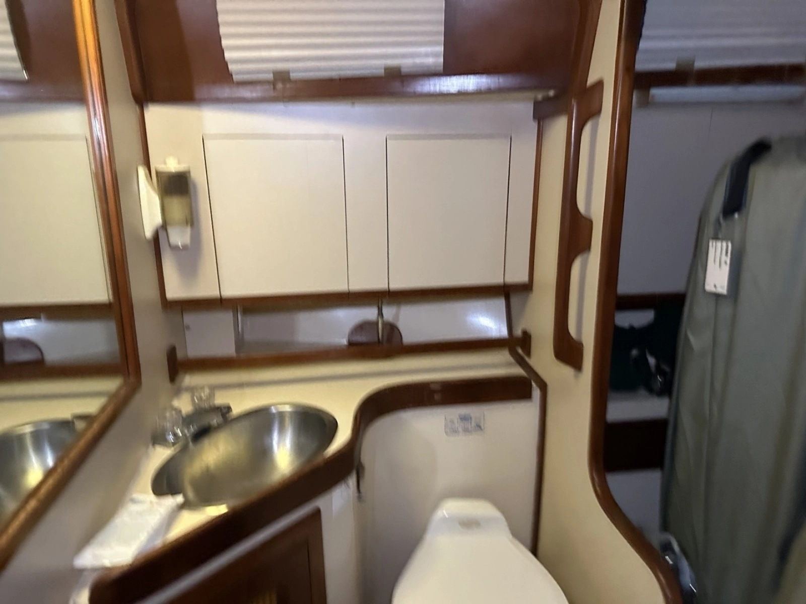 1985 Endeavour 42 CC