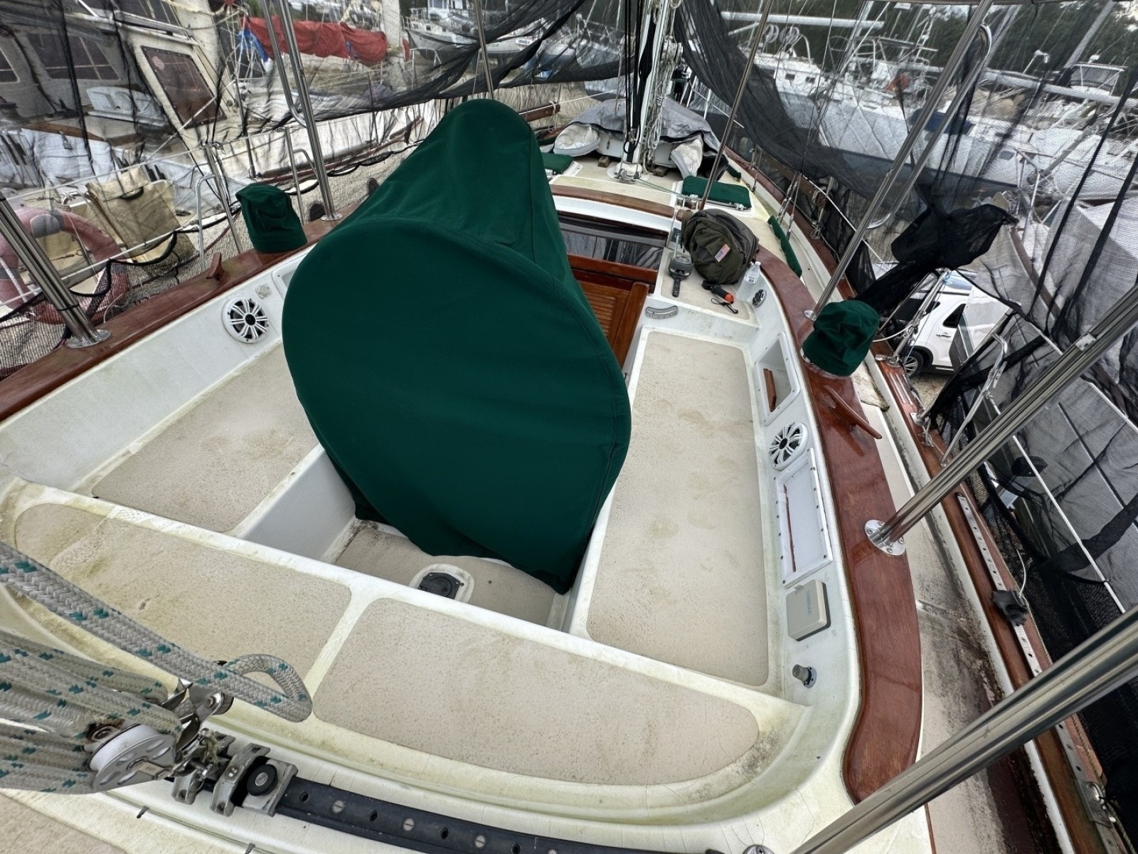 1985 Endeavour 42 CC