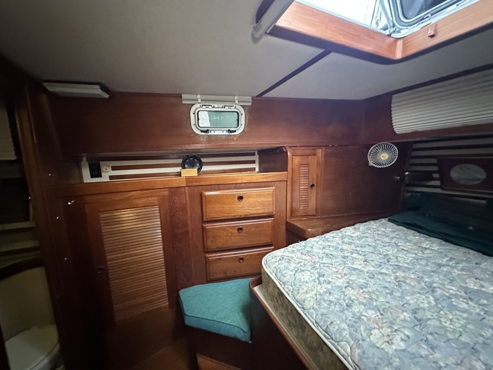 1985 Endeavour 42 CC