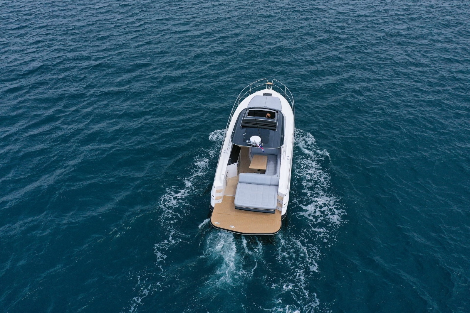2027 Focus Motor Yachts Power