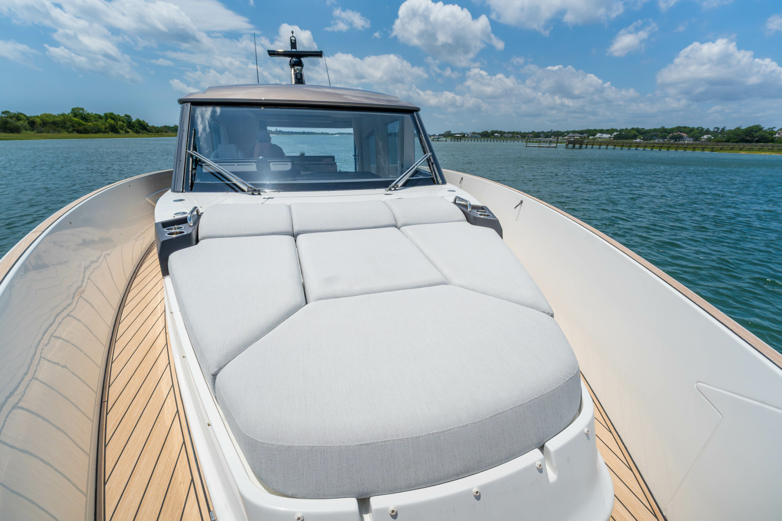 2025 Azimut Seadeck 6