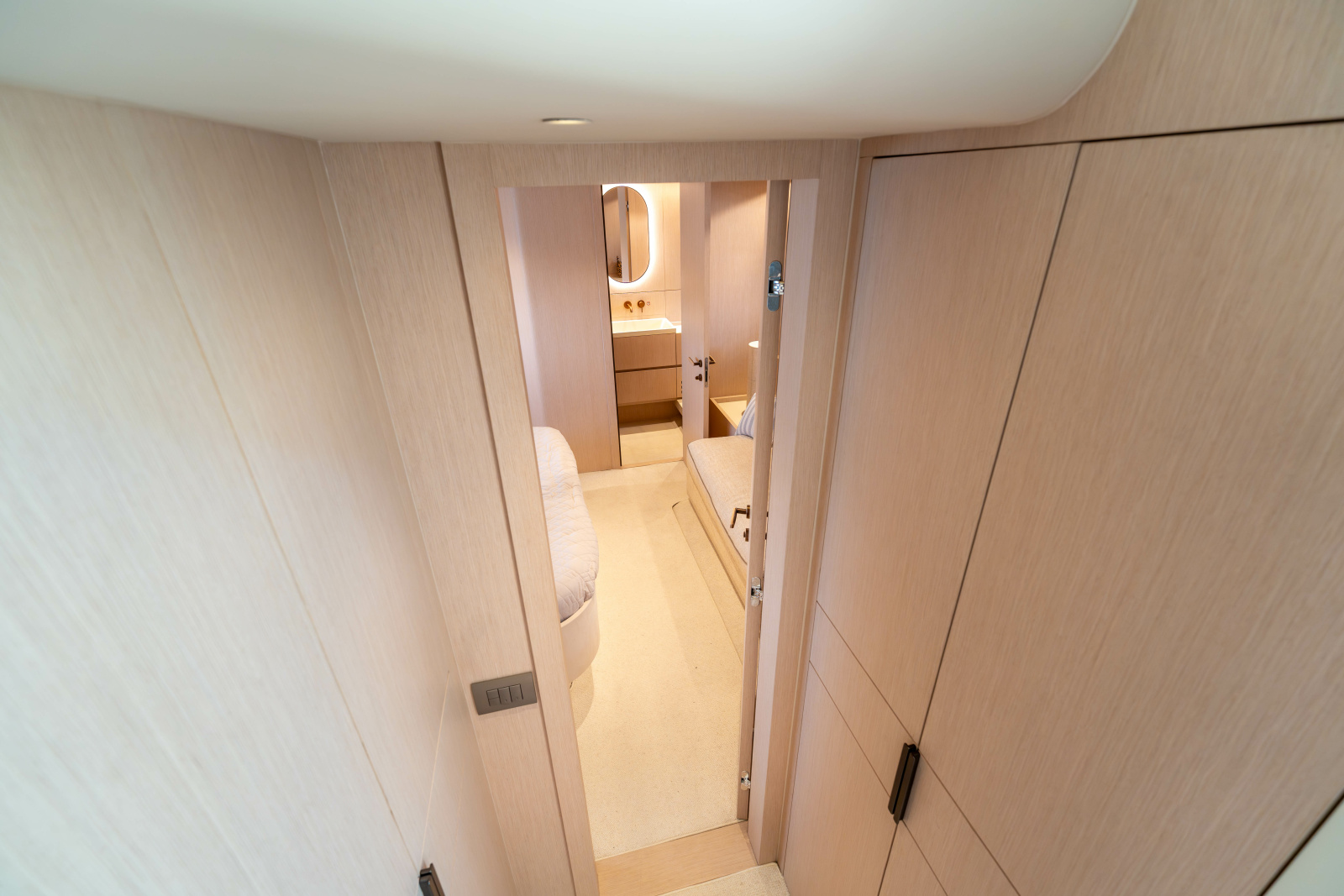 2025 Azimut Seadeck 6