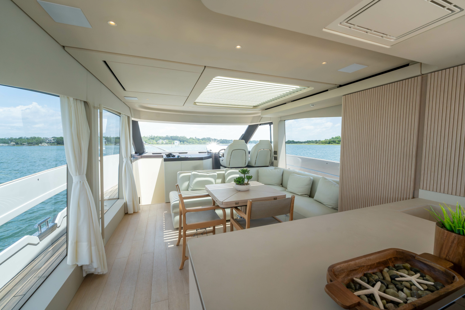 2025 Azimut Seadeck 6