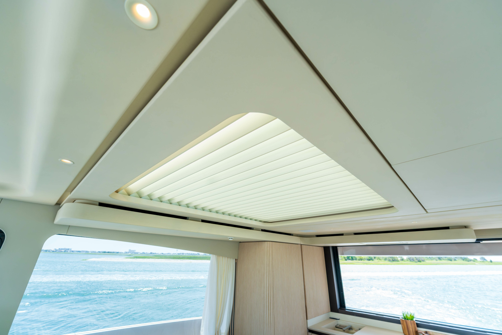 2025 Azimut Seadeck 6