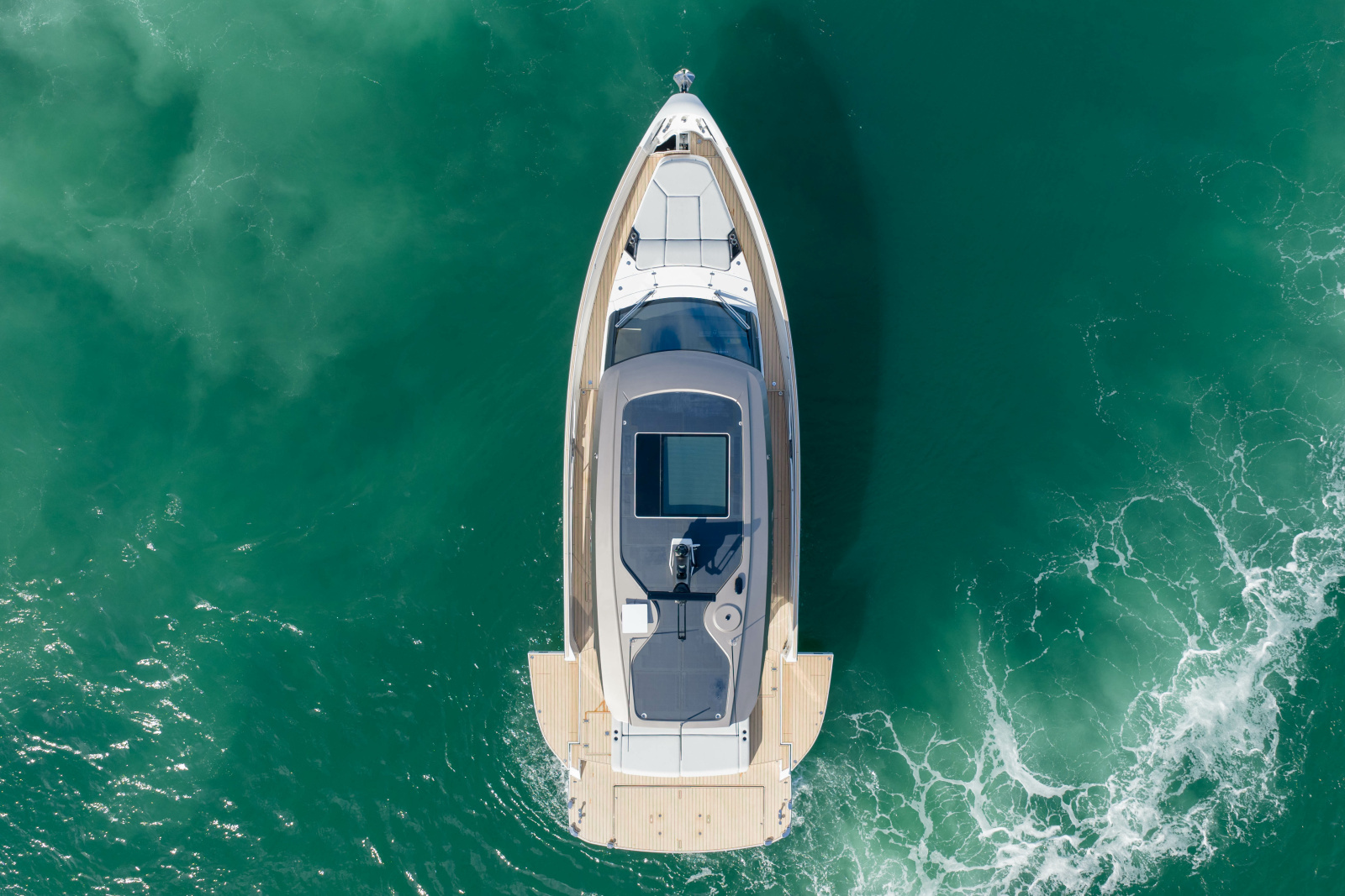 2025 Azimut Seadeck 6