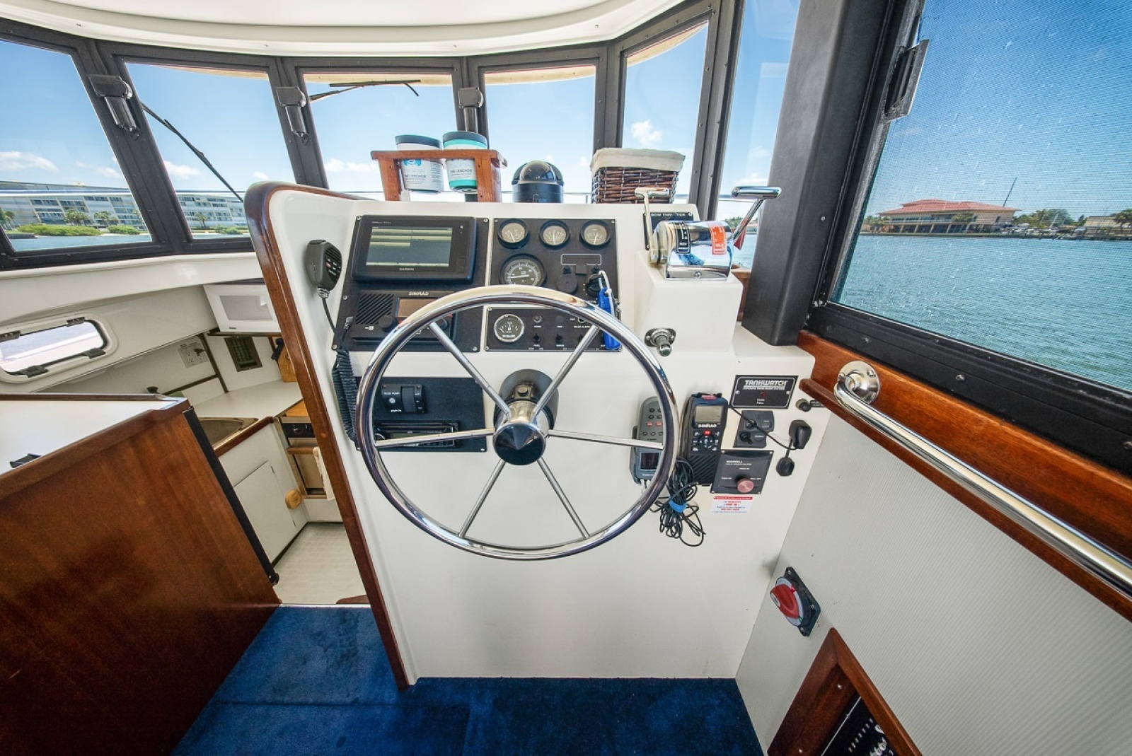 2001 Camano 31 Trawler