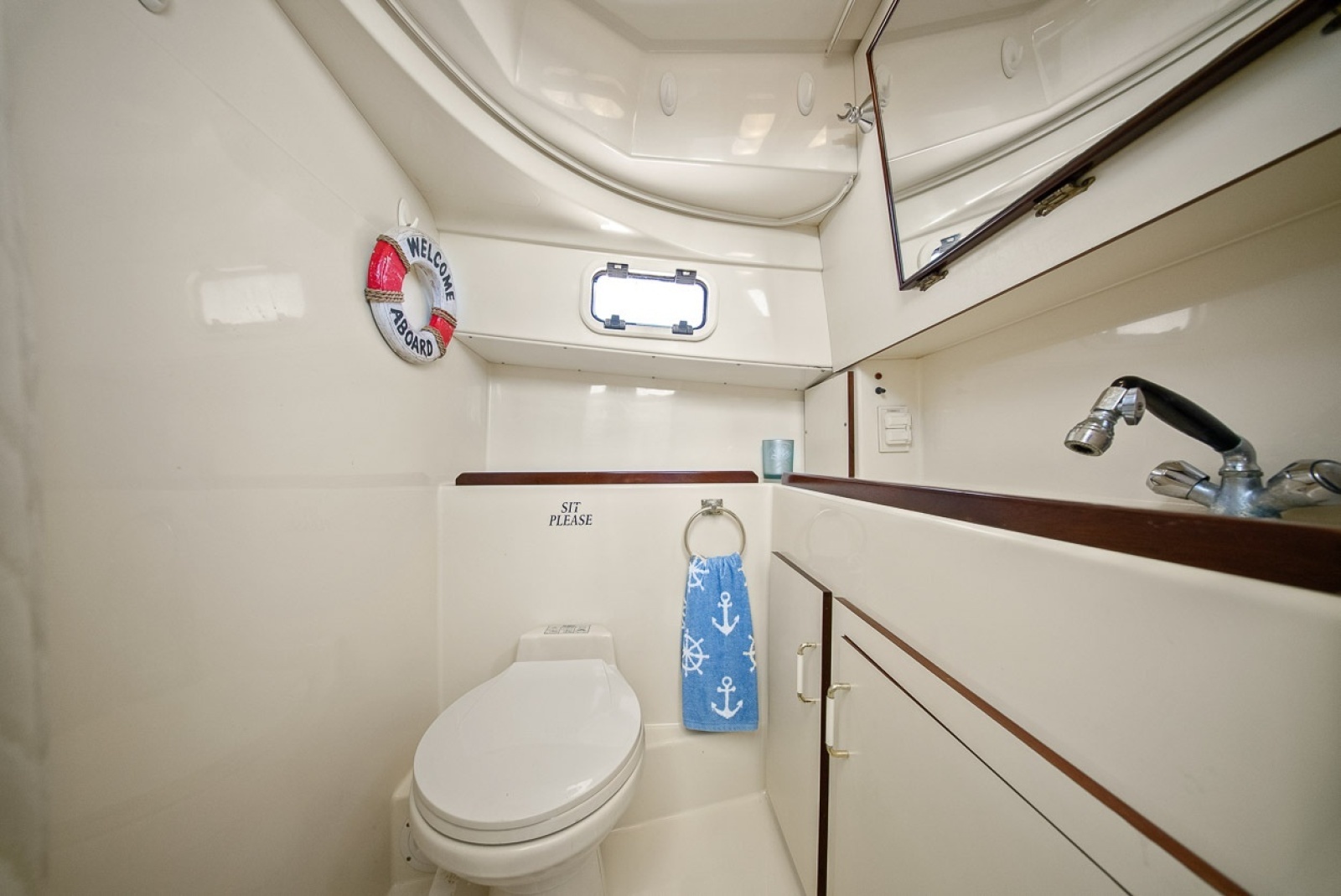 2001 Camano 31 Trawler