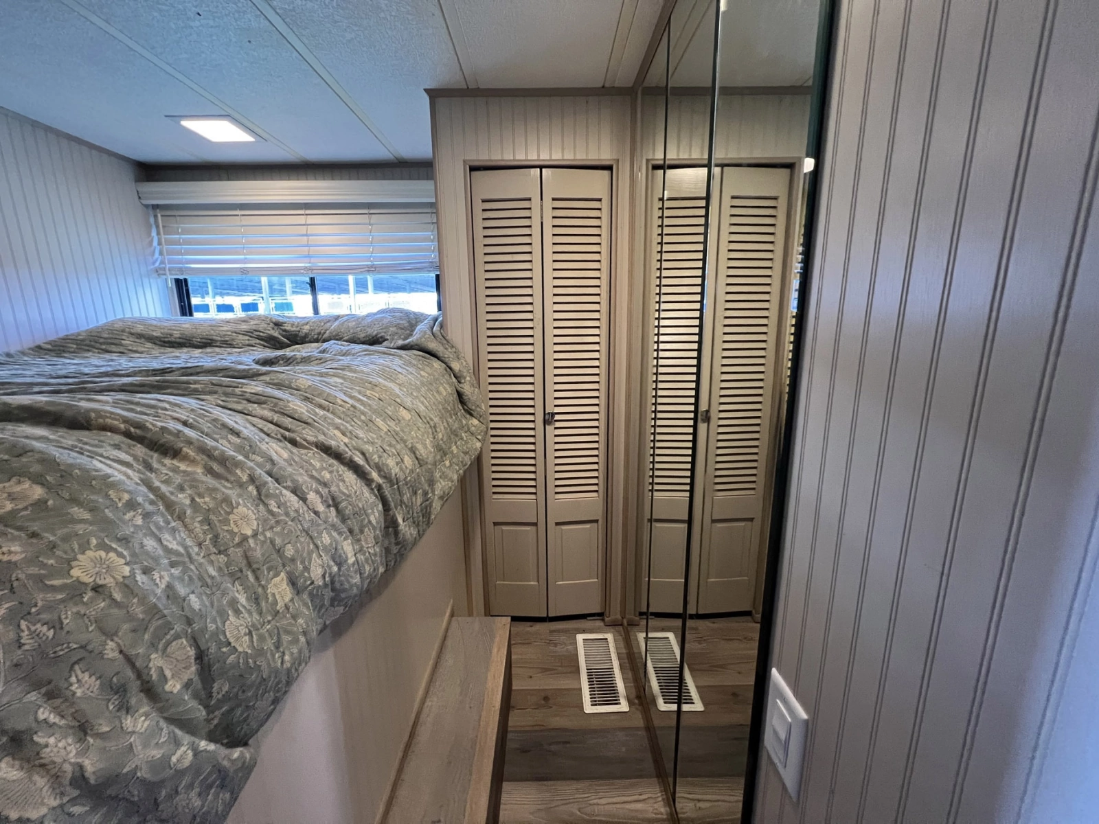 1993 Sumerset Houseboat