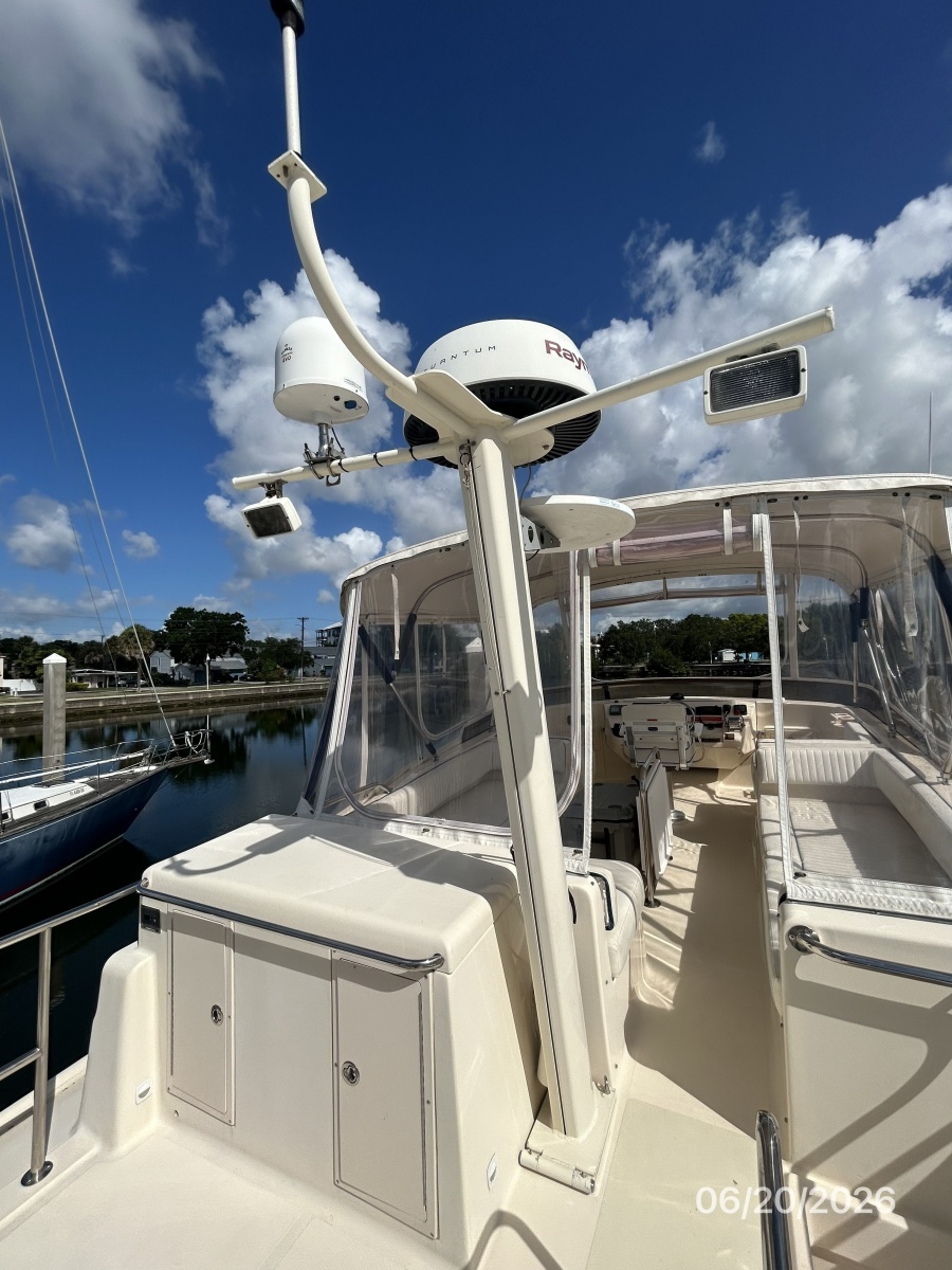 40' Mainship mast