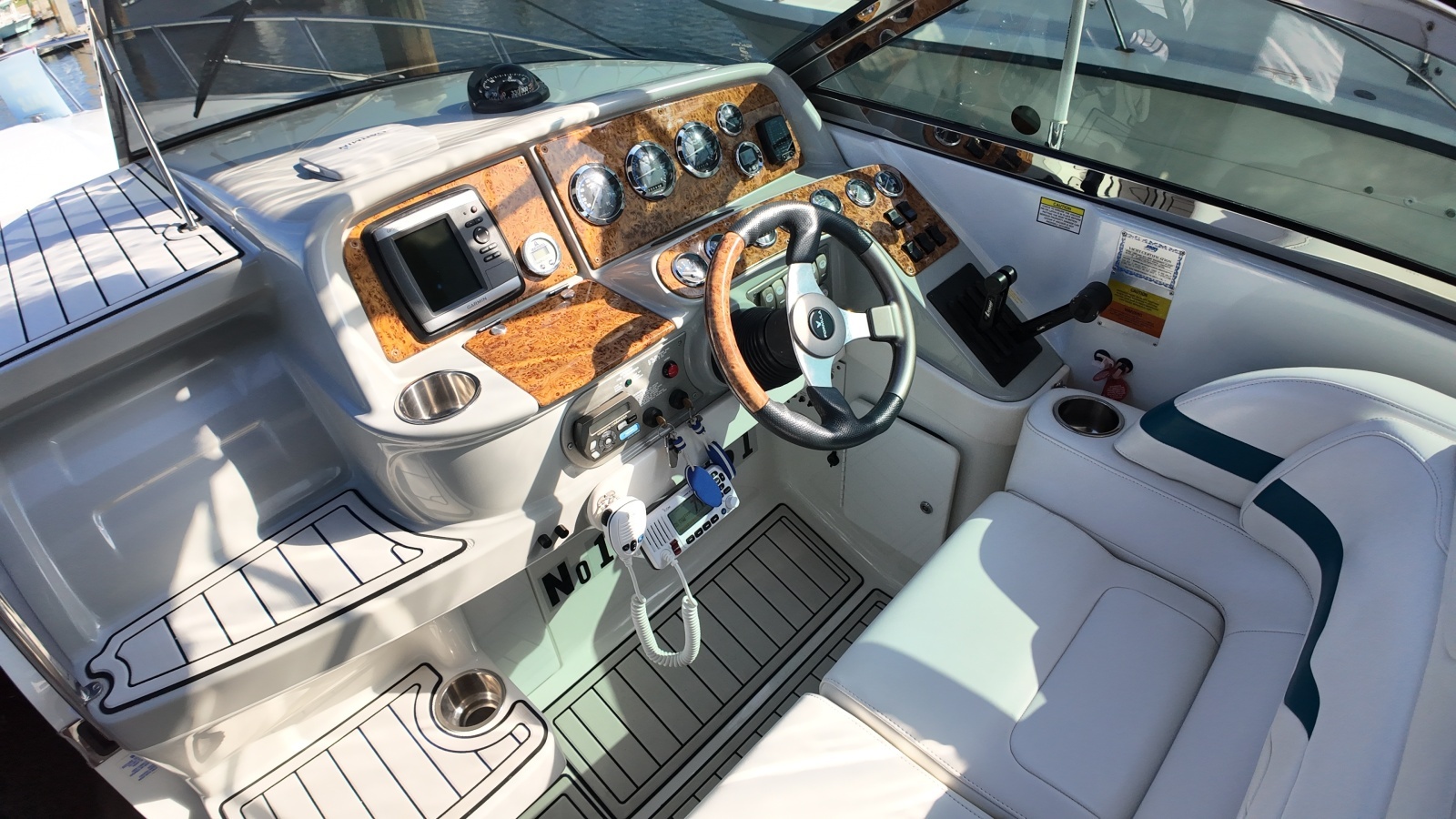 Our Paradigm Shift 33ft Formula Yacht For Sale