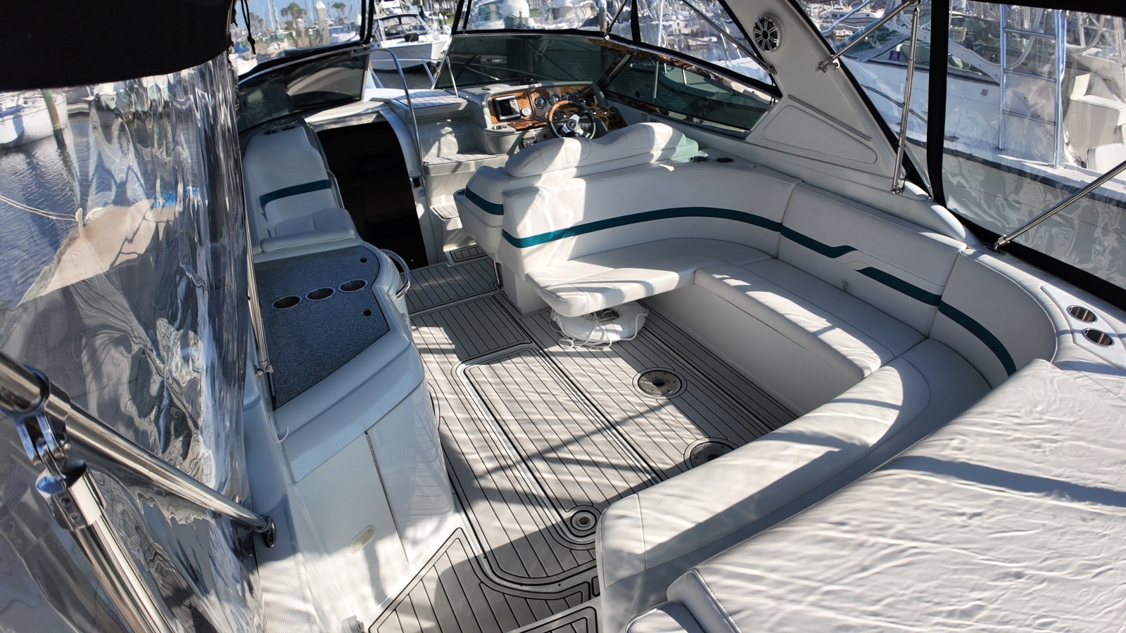 Our Paradigm Shift 33ft Formula Yacht For Sale